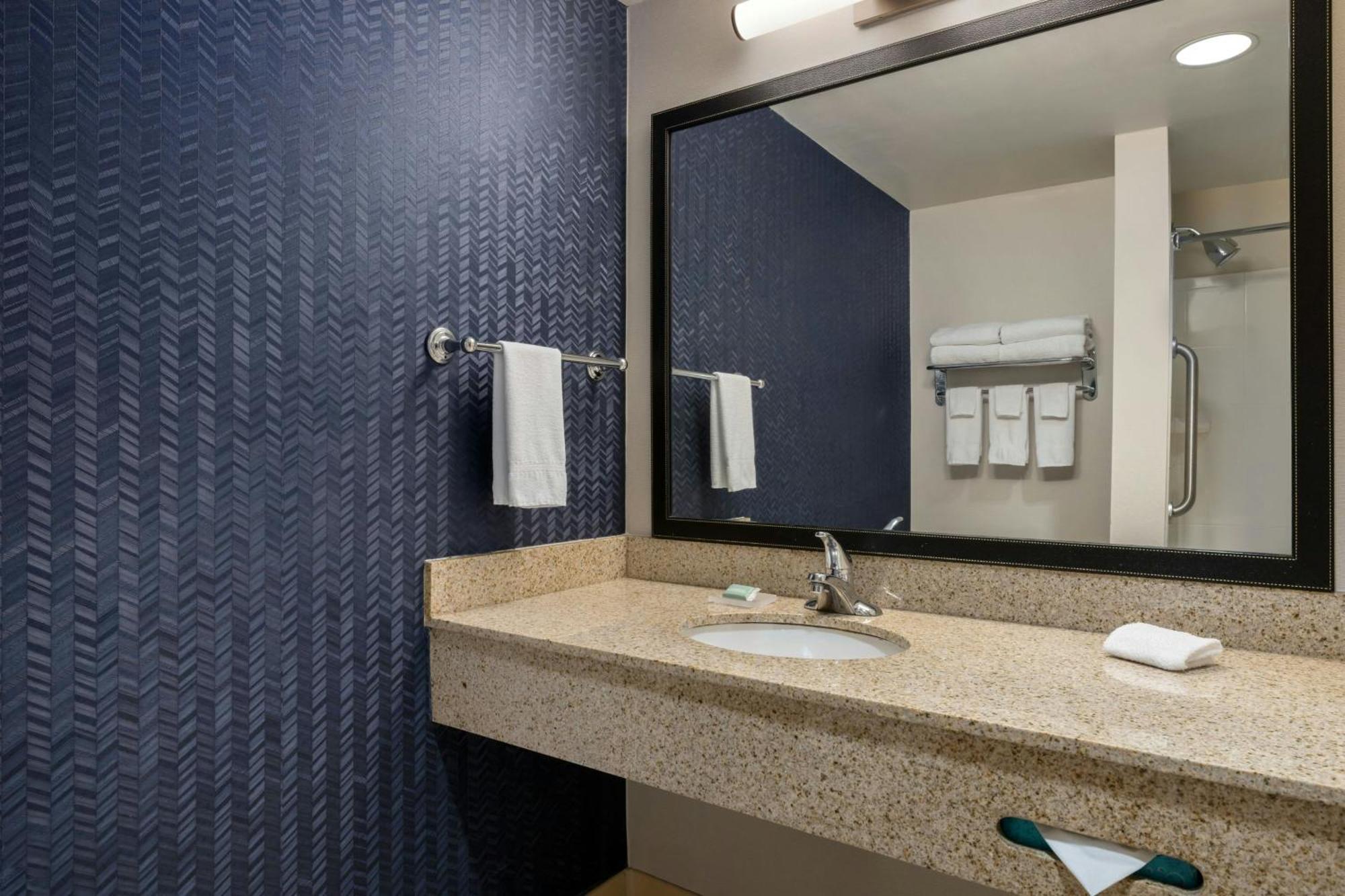 Fairfield Inn & Suites By Marriott Springdale Exterior photo